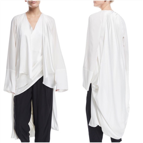 Urban Zen Jackets & Blazers - Urban Zen V-Neck Long-SleeveDrapedCocoon Silk Coat
